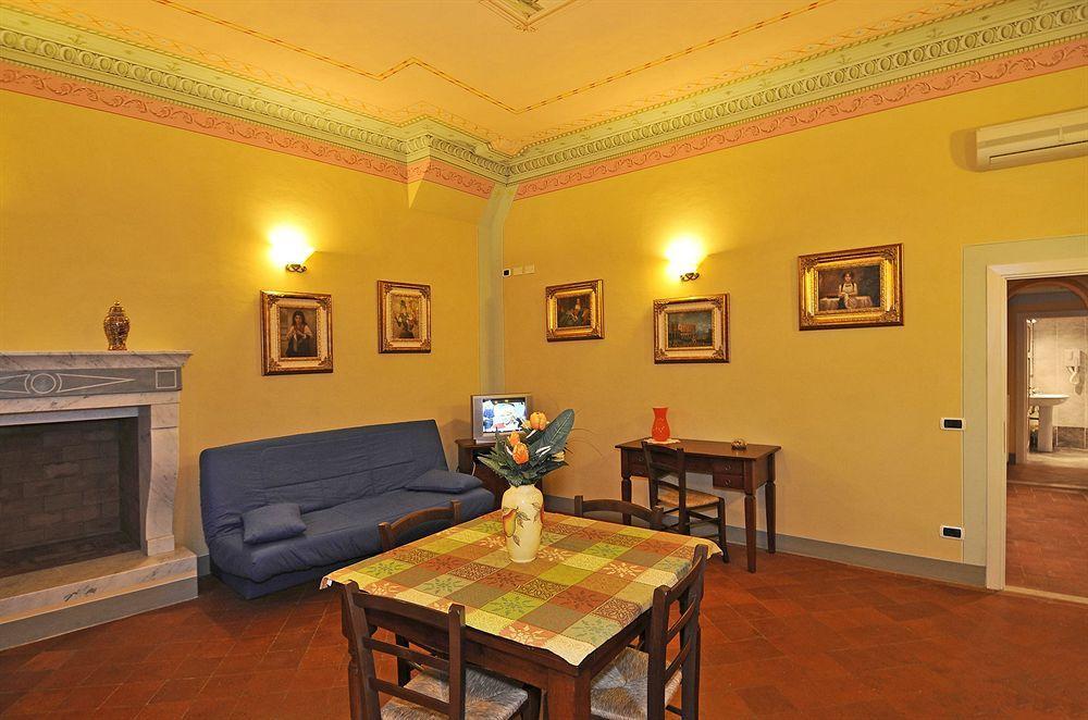 Antica Residenza Del Gallo Lucca Exteriör bild