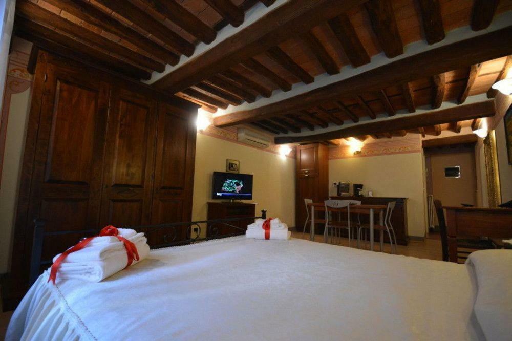 Antica Residenza Del Gallo Lucca Exteriör bild